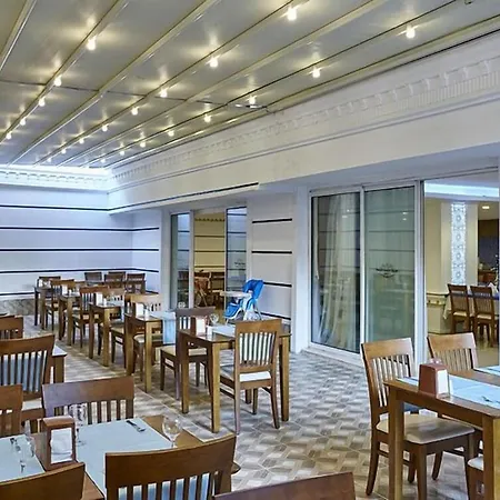 Hotell Zeyda 4*